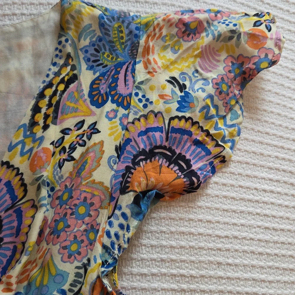 Vici Floral Maxi High- Low Dress in Blue and Yellow Floral Design With Tie - Picture 4 of 8